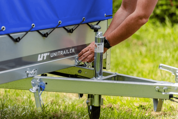 ger_pl_Auto-Anhanger-230x125-Garden-Trailer-230-KIPP-Unitrailer-750-kg-mit-Stutzrad-blauer-Hochplane-und-Hochspriegel-4234_10 Auto Anhänger 230×125 Garden Trailer 230 KIPP Unitrailer 750 kg mit Stützrad, blauer Hochplane und Hochspriegel - ger_pl_Auto