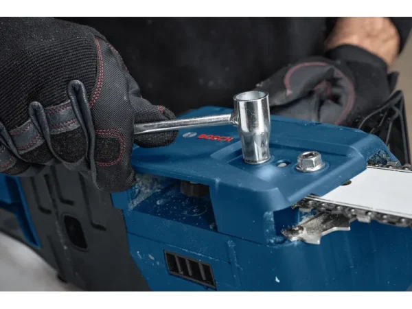 image 95 Bosch Professional Akku-Kettensäge GKE 18V-40 Solo - image 95